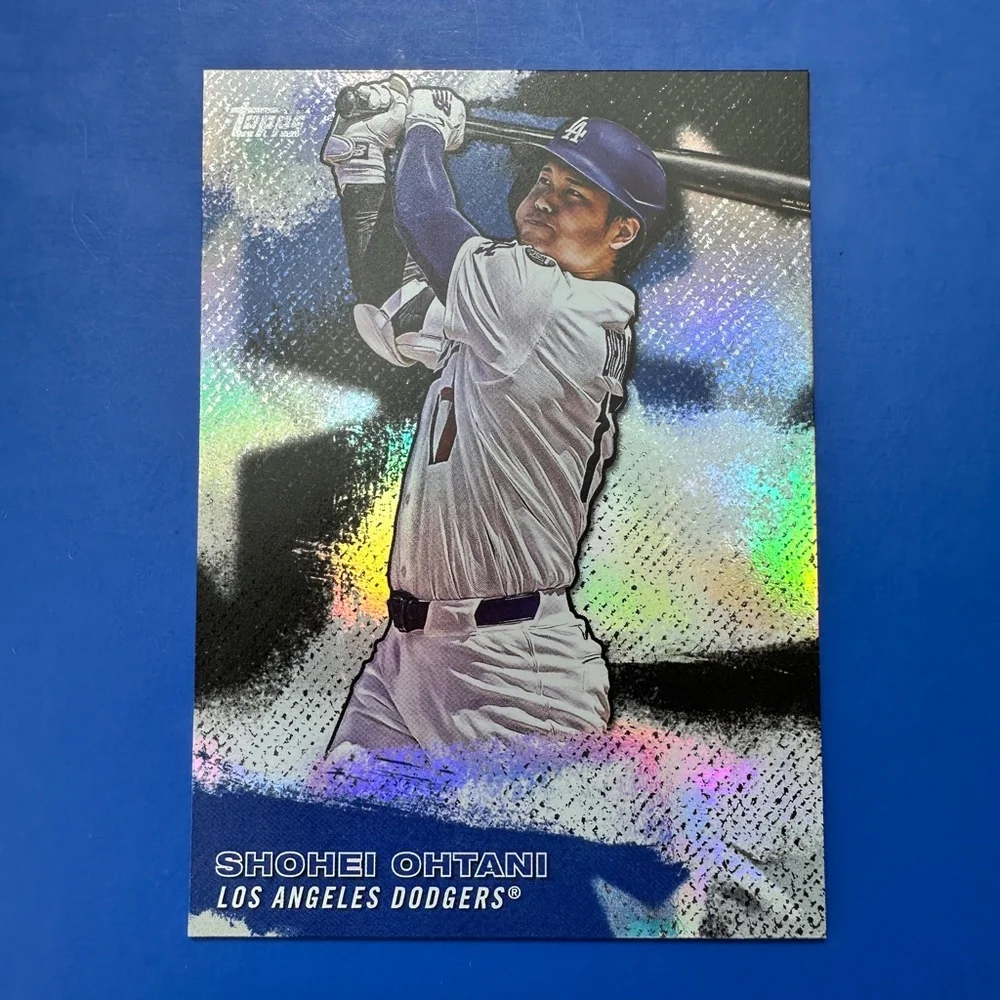 Three Shohei Ohtani cards (Two 2026 Topps cards) - Picture 2 of 7